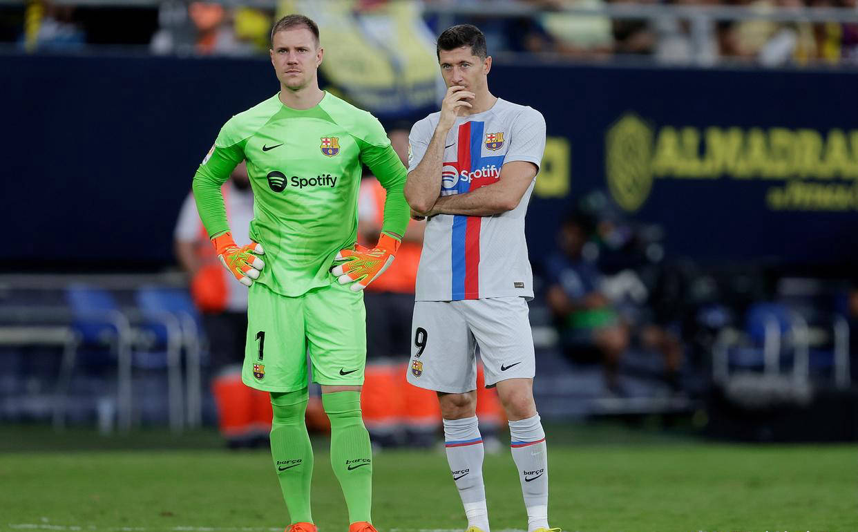 即队长贝席, 背景使其对, 位波兰神锋 即队长贝席, 背景使其对, 位波兰神锋